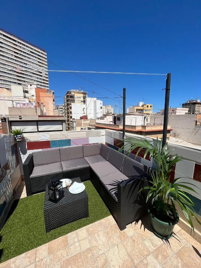 Habitacion Con Terraza En Alicante Exterior foto