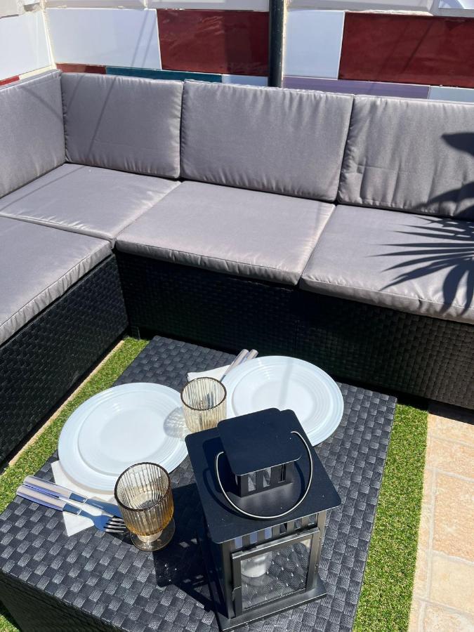 Habitacion Con Terraza En Alicante Exterior foto