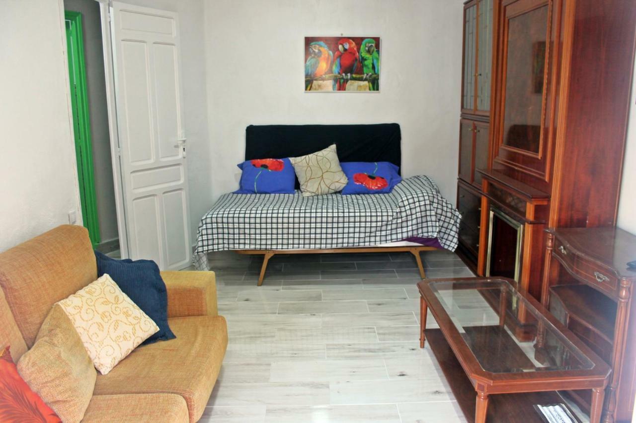 Habitacion Con Terraza En Alicante Exterior foto